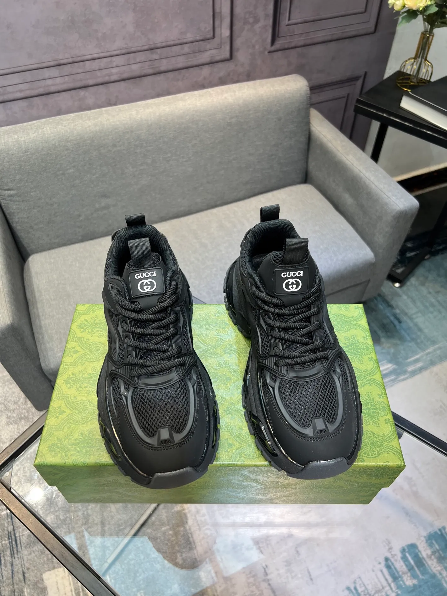 💰¥460 Brand: GUCCI Standard code: 38-44, Material: original material splicing, comfortable and breathable lining, lightweight and wear-resistant sports outsole Style category: men's fashionable casual shoes, running, sports shoes, distinguished luxury brand elements, top luxury